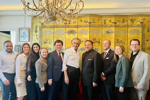 The ND Law France delegation enjoyed dinner with Bernard-Henri Lévy, a philosopher and commentator who is considered one of the founders of the Nouveaux Philosophes (New Philosophers) school of philosophy.